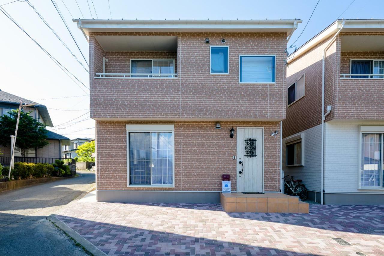 Villa Hanasaku 富士河口湖町a棟 Buitenkant foto